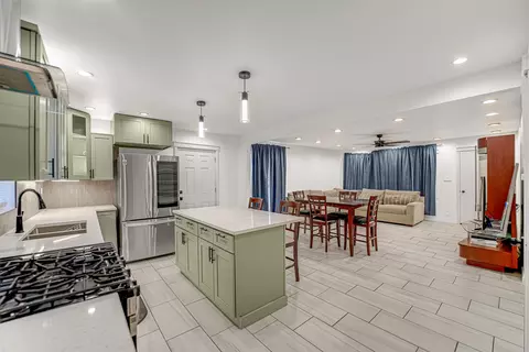 Kitchen - 15341 Afton Ave, Markham, IL 60428 photo 1 of 5