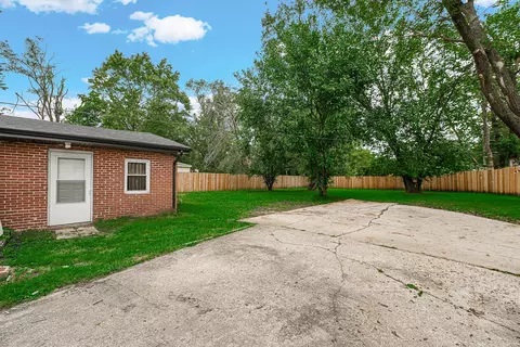 Exterior - 15341 Afton Ave, Markham, IL 60428 photo 3 of 5
