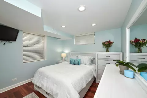 Bedroom - 9041 Delphia Ave, Des Plaines, IL 60016 photo 7 of 7