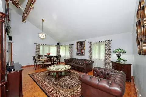 Living - 9041 Delphia Ave, Des Plaines, IL 60016 photo 5 of 8