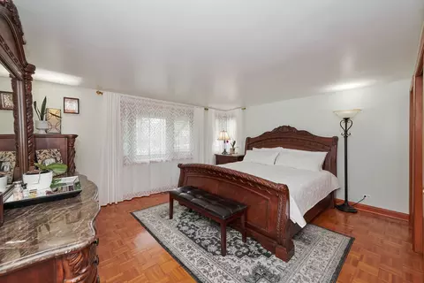 Bedroom - 9041 Delphia Ave, Des Plaines, IL 60016 photo 2 of 7