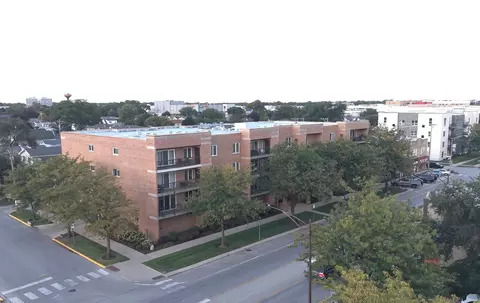 7414 W Irving Park Rd #202, Norridge, IL 60706