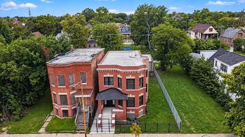 6932 S Loomis Blvd, Chicago, IL 60636