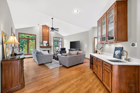 Other - 4020 White Eagle Dr, Naperville, IL 60564 photo 3 of 16