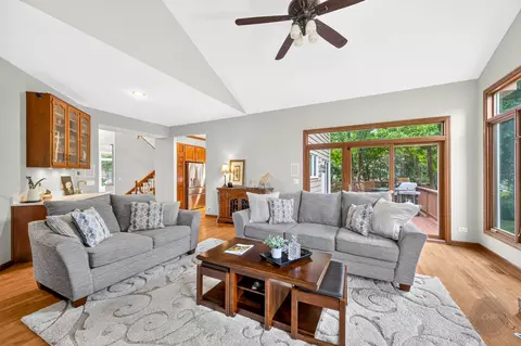 Living - 4020 White Eagle Dr, Naperville, IL 60564 photo 6 of 6