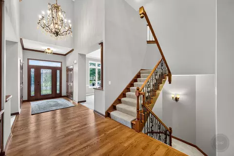 Entry Way - 4020 White Eagle Dr, Naperville, IL 60564 photo 7 of 12