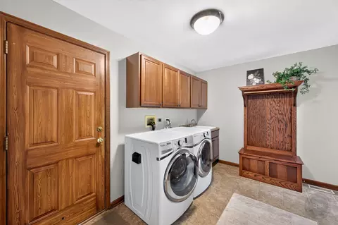 Other - 4020 White Eagle Dr, Naperville, IL 60564 photo 6 of 16