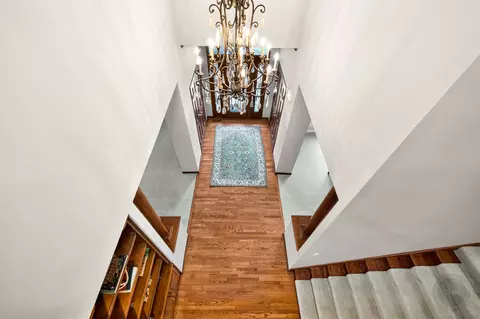 Entry Way - 4020 White Eagle Dr, Naperville, IL 60564 photo 8 of 12