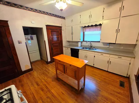 Kitchen - 234 N Cherry St, Centralia, IL 62801 photo 1 of 4