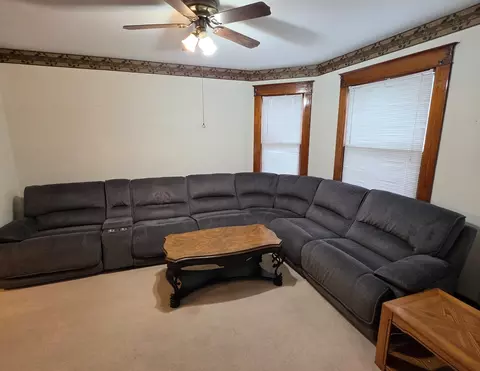 Living - 234 N Cherry St, Centralia, IL 62801 photo 1 of 5