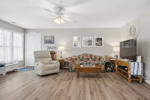 10937 Front St #2B, Mokena, IL 60448 photo 2