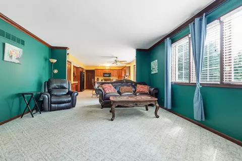 Other - 10 S Hampton Ct, Crete, IL 60417 photo 1 of 7