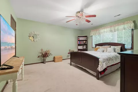 Bedroom - 10 S Hampton Ct, Crete, IL 60417 photo 1 of 4