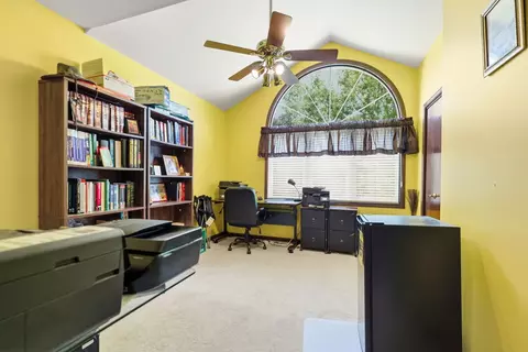 Other - 10 S Hampton Ct, Crete, IL 60417 photo 2 of 7