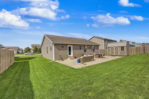 Exterior - 2912 Conlor Dr, Bloomington, IL 61704 photo 7 of 8