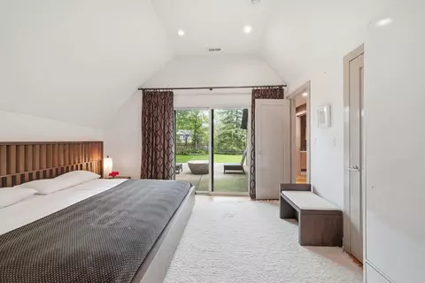 Bedroom - 843 Cramer Ct, Willowbrook, IL 60527 photo 1 of 4