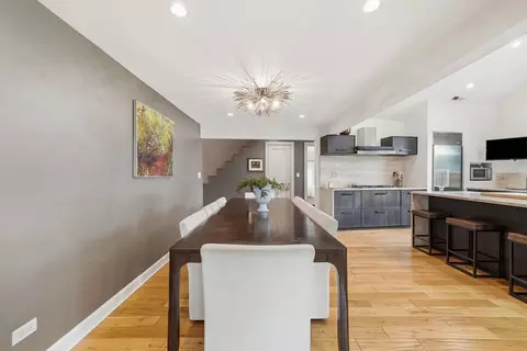 Dining - 843 Cramer Ct, Willowbrook, IL 60527 photo 2 of 2