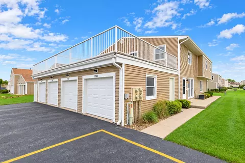 7961 163rd Ct #226, Tinley Park, IL 60477