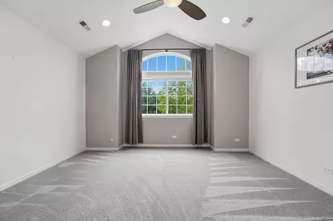 Other - 1905 Maureen Dr, Hoffman Estates, IL 60192 photo 2 of 6