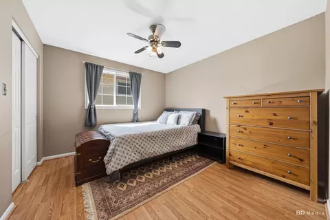 Bedroom - 15619 Lorel Ave, Oak Forest, IL 60452 photo 3 of 4