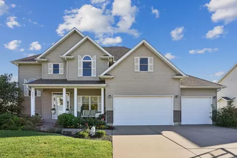 2631 E 58th St, Davenport, IA 52807
