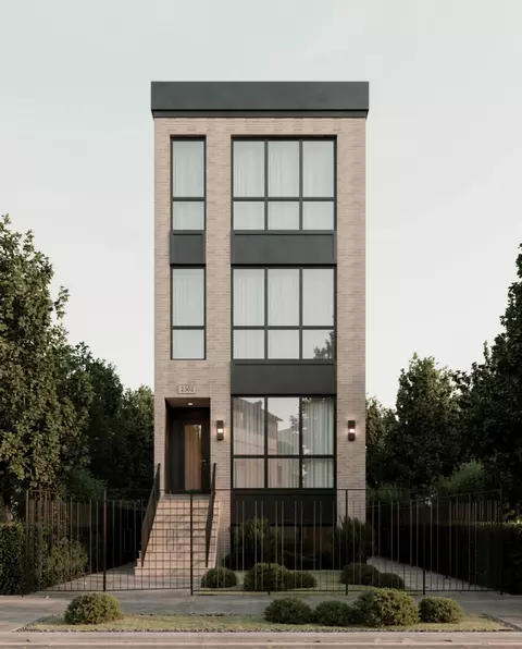 2302 W Huron St #1, Chicago, IL 60612