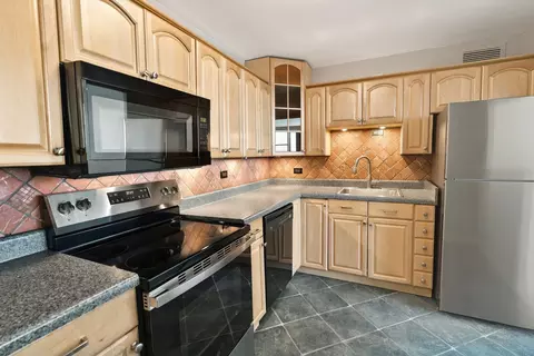 Kitchen - Undisclosed, Chicago, IL 60660 photo 2 of 2