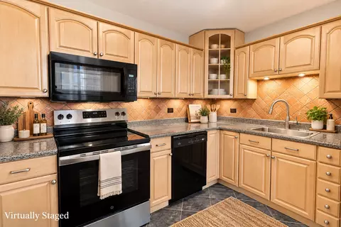 Kitchen - Undisclosed, Chicago, IL 60660 photo 1 of 2