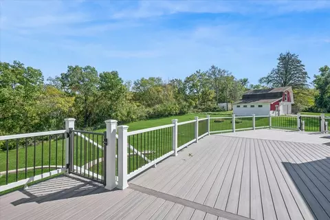 Exterior - 7616 Newbold Rd, Cary, IL 60013 photo 4 of 4
