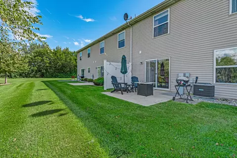 Exterior - 25151 Faraday Rd, Manhattan, IL 60442 photo 2 of 4