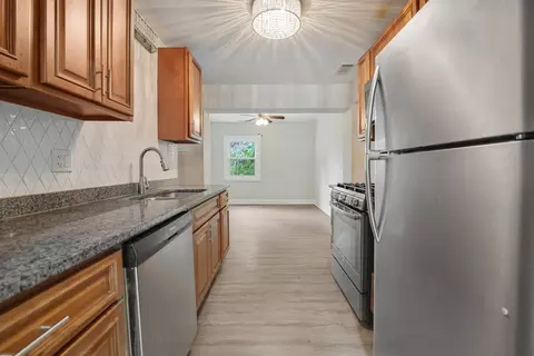 Kitchen - 205 Hereford Dr, Steger, IL 60475 photo 1 of 4