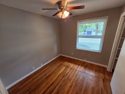 Bedroom - 1618 Sangamon Dr, Champaign, IL 61821 photo 2 of 2