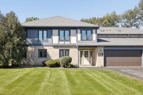 2621 Essington Rd #2621, Joliet, IL 60435