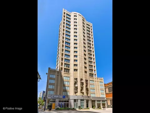 600 N Dearborn St #905, Chicago, IL 60654