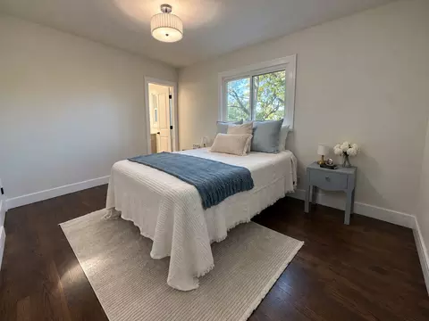 Bedroom - 730 Hillcrest Blvd, Hoffman Estates, IL 60169 photo 1 of 4