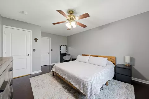 Bedroom - 25101 Faraday Rd, Manhattan, IL 60442 photo 2 of 5