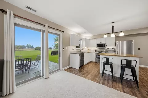 Kitchen - 25101 Faraday Rd, Manhattan, IL 60442 photo 1 of 6