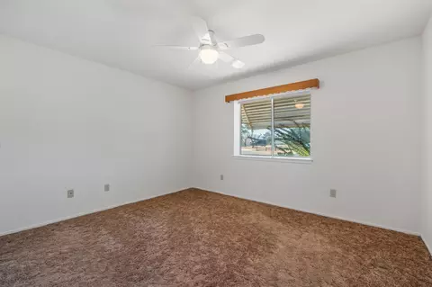 Bedroom - 12450 Algonquin Rd, Apple Valley, CA 92308 photo 6 of 7