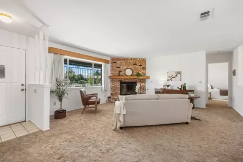 Living - 12450 Algonquin Rd, Apple Valley, CA 92308 photo 1 of 5