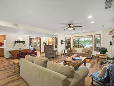 Living - 2234 Breckenboro Rd, Davis, IL 61019 photo 4 of 6