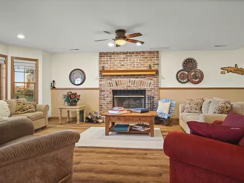 Living - 2234 Breckenboro Rd, Davis, IL 61019 photo 5 of 6