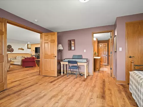 Entry Way - 2234 Breckenboro Rd, Davis, IL 61019 photo 2 of 2