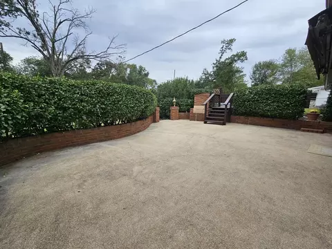 Exterior - 3 Linnview Dr, Mount Vernon, IL 62864 photo 12 of 18