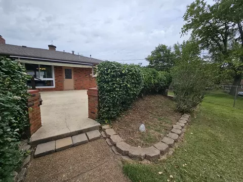Exterior - 3 Linnview Dr, Mount Vernon, IL 62864 photo 10 of 18