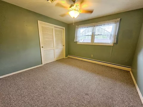 Bedroom - 3 Linnview Dr, Mount Vernon, IL 62864 photo 1 of 3