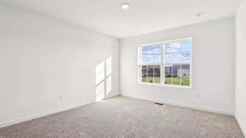 Bedroom - 1303 Foxglove Dr, Bartlett, IL 60103 photo 6 of 7