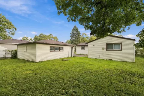 Exterior - 16548 Paulina St, Markham, IL 60428 photo 2 of 3
