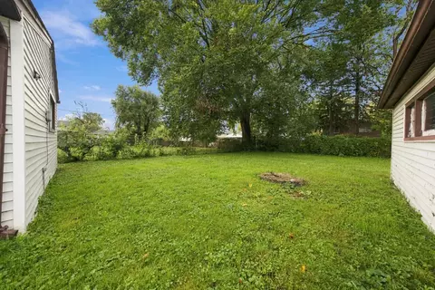 Exterior - 16548 Paulina St, Markham, IL 60428 photo 3 of 3
