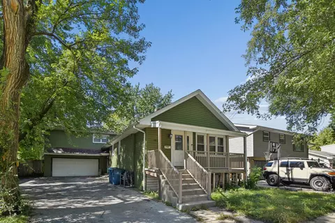 Exterior - 14938 Millard Ave, Midlothian, IL 60445 photo 1 of 3