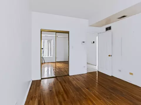 Bedroom - 1942 E 72nd Pl #2A, Chicago, IL 60649 photo 3 of 5